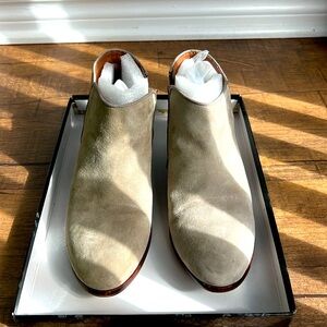 Sam Edelman Putty Suede Booties Sz 6.5